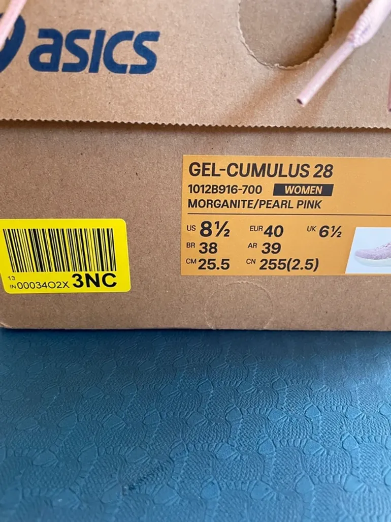 Tweedehands Asics Gel-Cumulus 28 bike — afbeelding 7 van 7