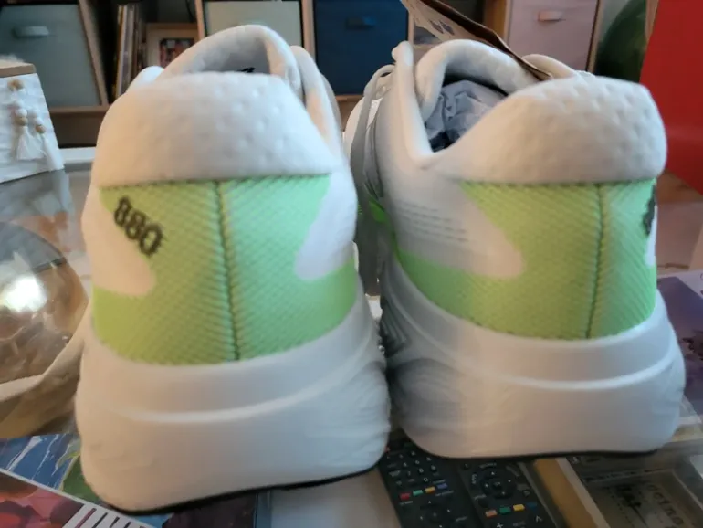 Used New Balance 880 bike — image 3 of 9