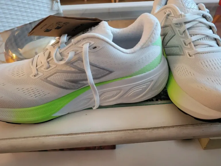 Used New Balance 880 bike — image 2 of 9
