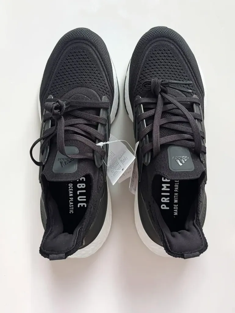 Used Adidas Ultraboost 21 Primeblue bike — image 2 of 3