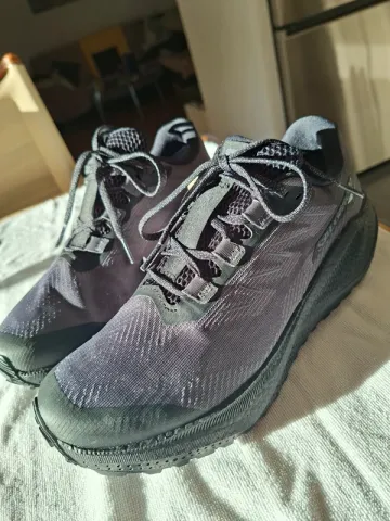 Used Salomon Aero Blaze 3 Gravel GTX Running Shoes