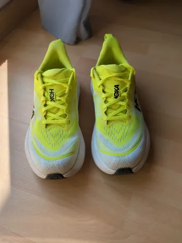Used Hoka Skyflow Running Shoes
