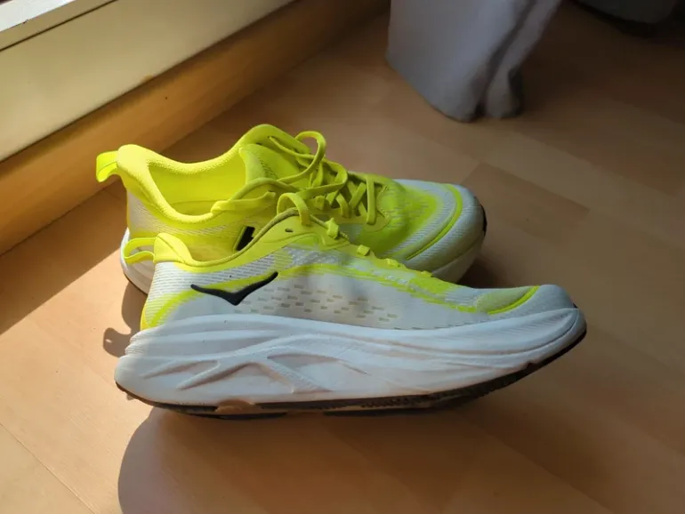Used Hoka Skyflow bike — image 5 of 5