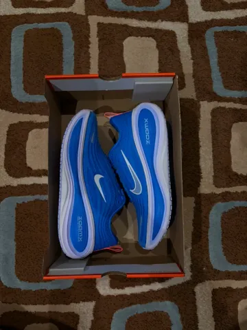 Used Nike Vomero Plus Running Shoes