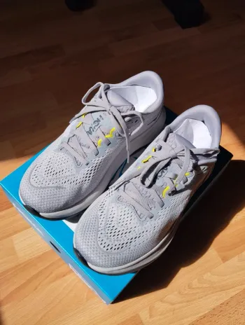 Used Hoka Baskets bike — image 2 of 7