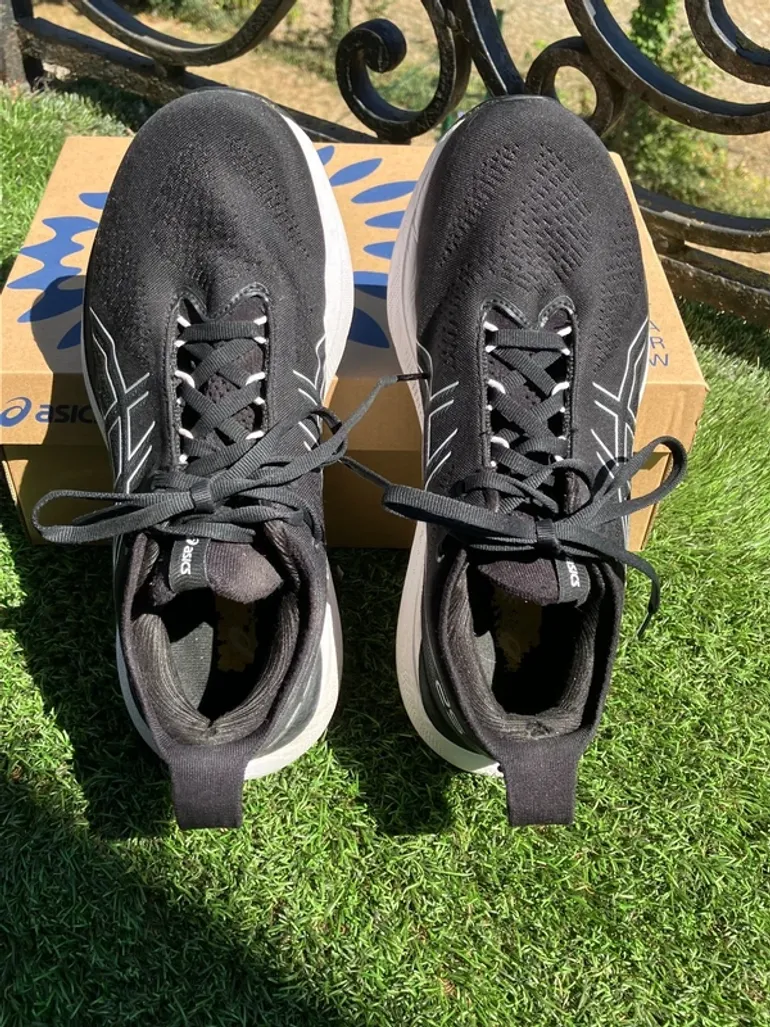 Used Asics Gel Nimbus 25 bike — image 5 of 6