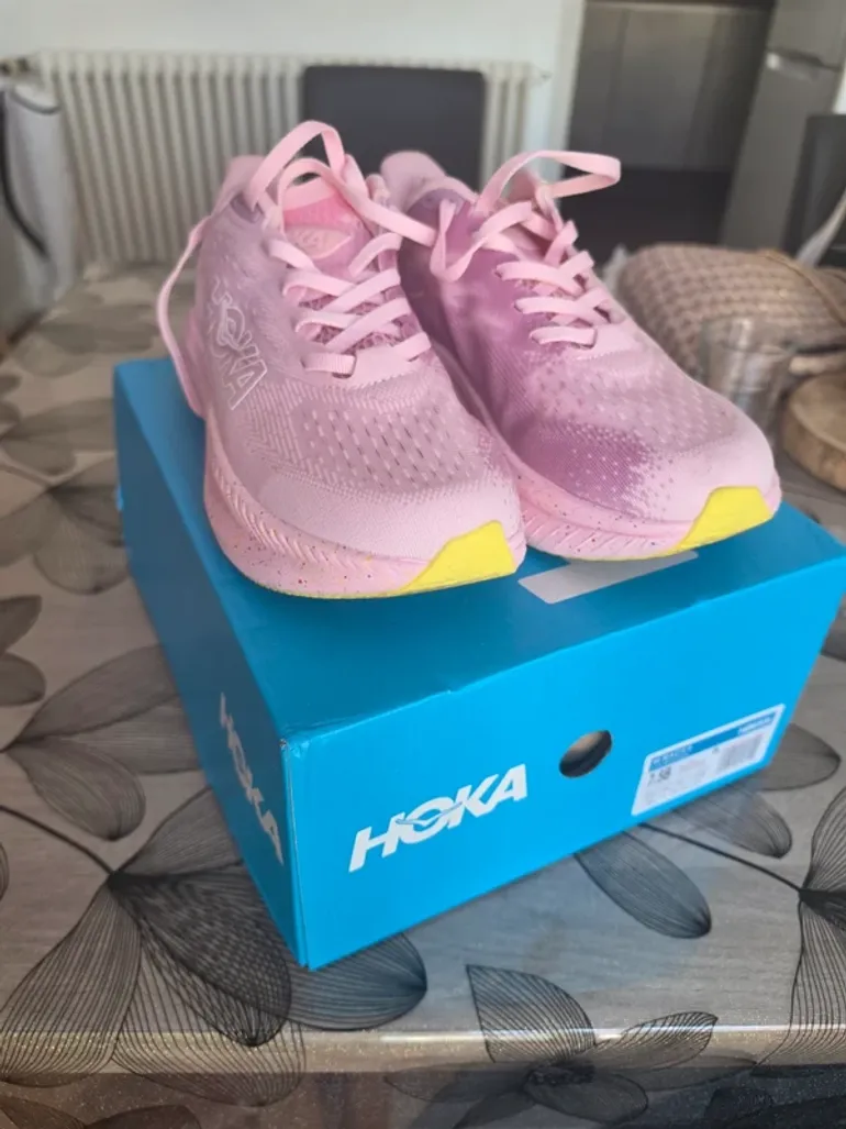 Used Ideal Hoka Running Shoes bike — image 7 of 7