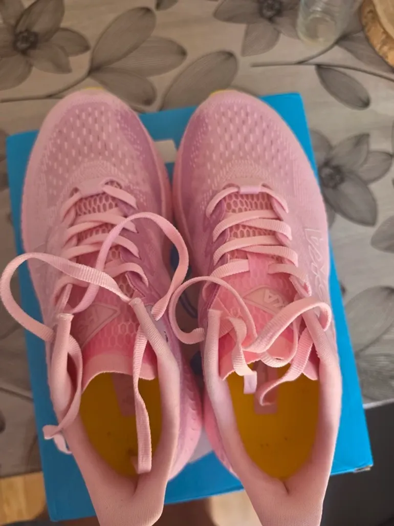 Used Ideal Hoka Running Shoes bike — image 6 of 7