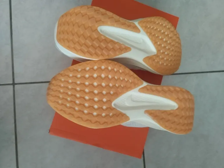 Used Nike QUEST 6 bike — image 9 of 10