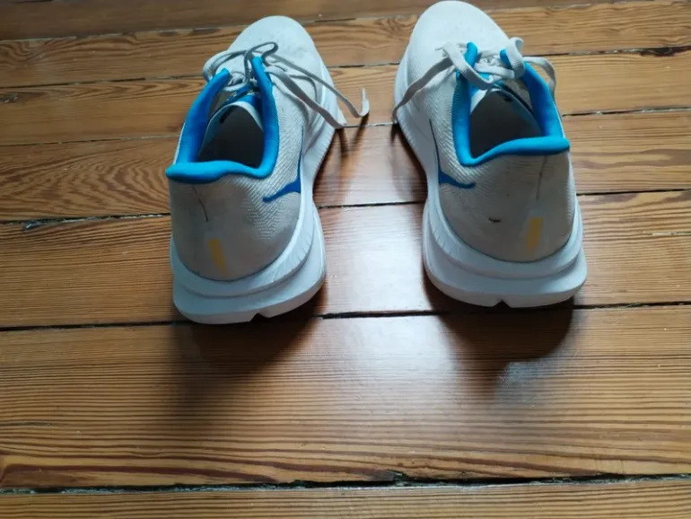 Used Hoka Mach 6 bike — image 4 of 7