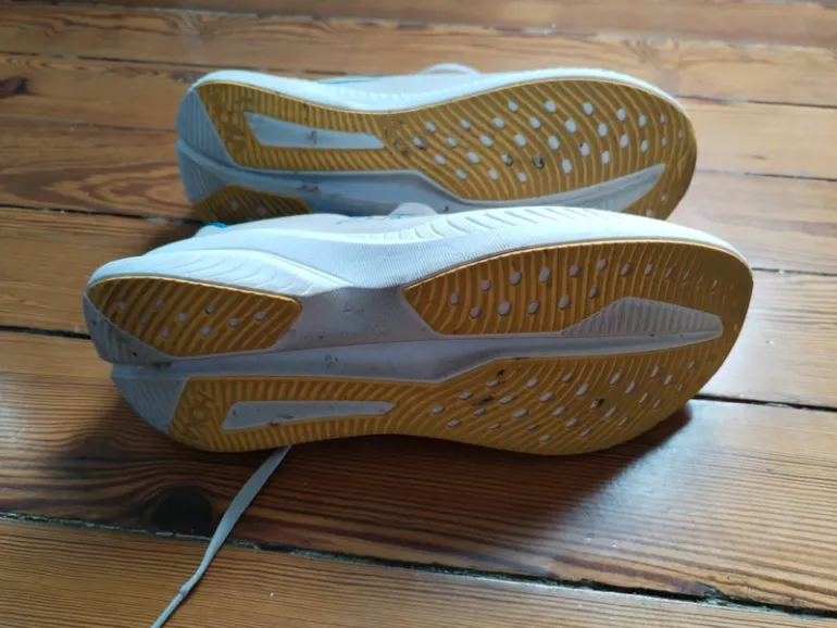 Used Hoka Mach 6 bike — image 7 of 7