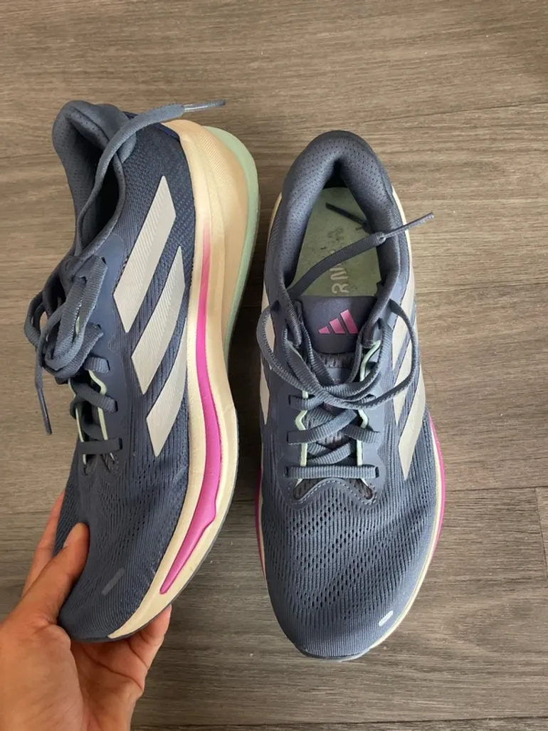Used Adidas Running Shoes bike — image 6 of 6