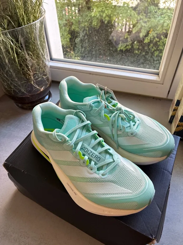 Used Adidas adizero boston 13 bike — image 3 of 4