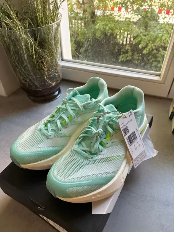 Used Adidas adizero boston 13 bike — image 2 of 4