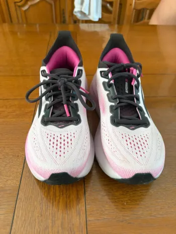Used Brooks Glycerin 23 bike — image 2 of 4