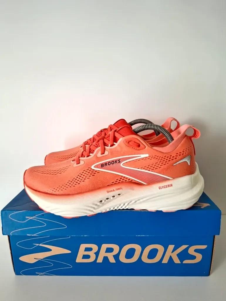 Used Brooks Glycerin 22 bike — image 6 of 13