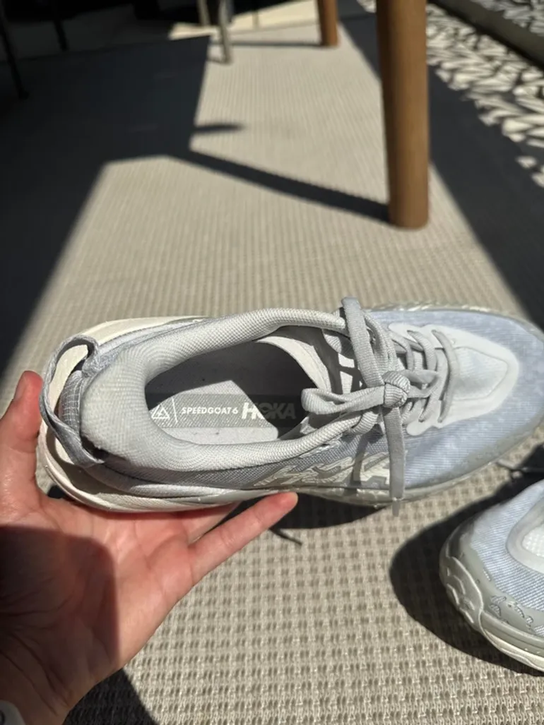 Hoka Speedgoat 6 bike d'occasion — image 10 sur 13