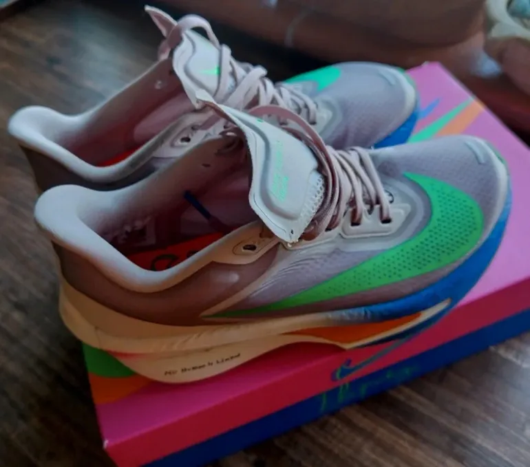 Used Decathlon Zoom Fly 6 bike — image 3 of 15