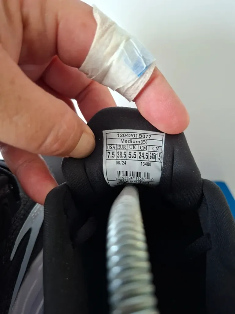 Used Brooks Ghost Max 2 bike — image 14 of 14