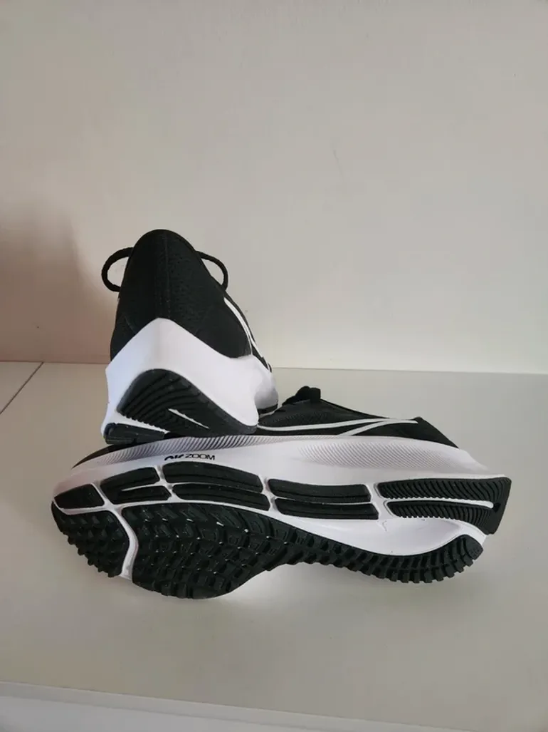 Nike Air Zoom Pegasus bike usato — immagine 2 di 4