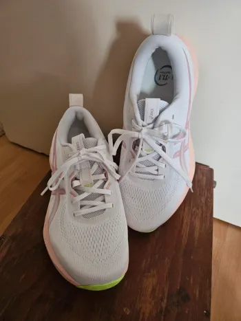 Used Asics Gel pulse 17 bike — image 1 of 14