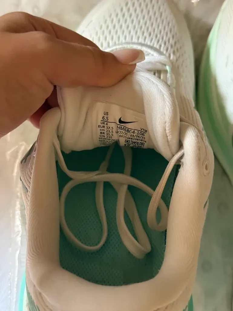 Nike ZoomX bike usato — immagine 4 di 8