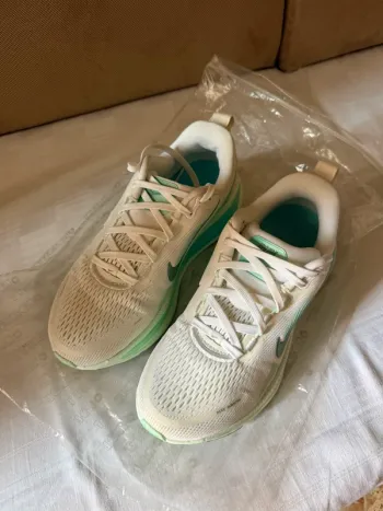 Nike ZoomX bike usato — immagine 2 di 8