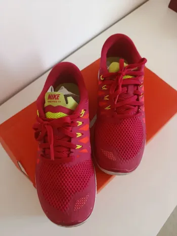 Used Nike Free 5.0 bike — image 2 of 4