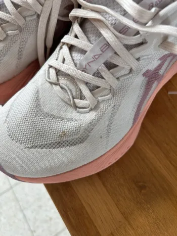 Used Asics DYNABLAST6 bike — image 3 of 8