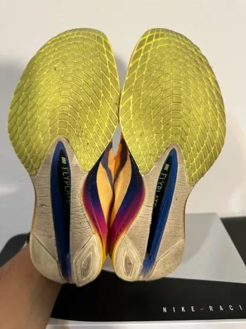 Orange Vaporfly 4 bike d'occasion — image 6 sur 14