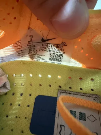 Orange Vaporfly 4 bike d'occasion — image 9 sur 14