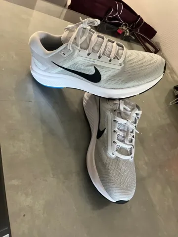 Gebrauchtes Nike Air Zoom Structure Running Shoes
