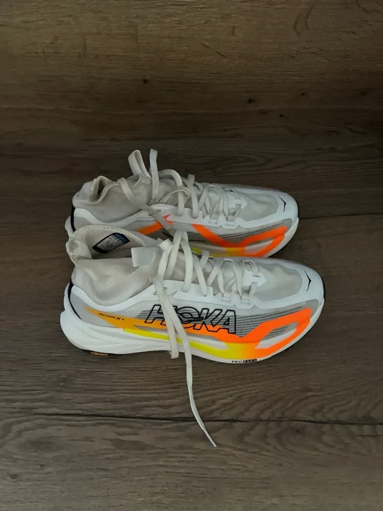 Hoka Tecton x4 bike usato — immagine 7 di 7