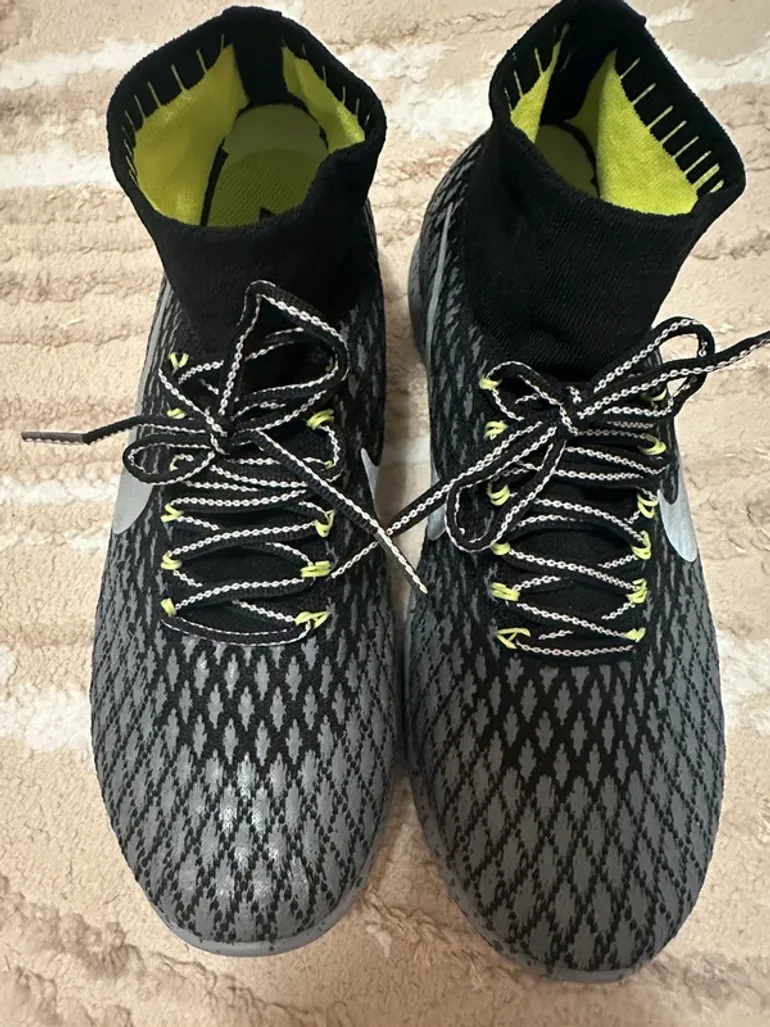 Nike LunarEpic Flyknit Shield bike usato — immagine 3 di 5
