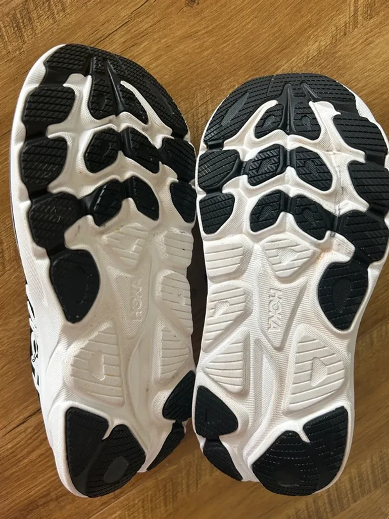 Used Hoka Clifton 10 bike — image 3 of 5