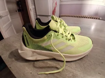 Gebrauchtes Adidas Running shoes Running Shoes