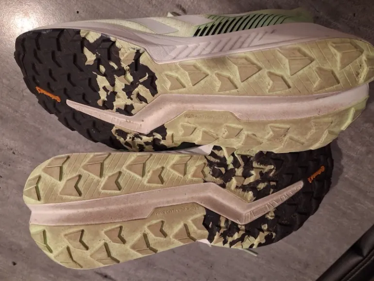 Adidas Running shoes bike usato — immagine 6 di 8