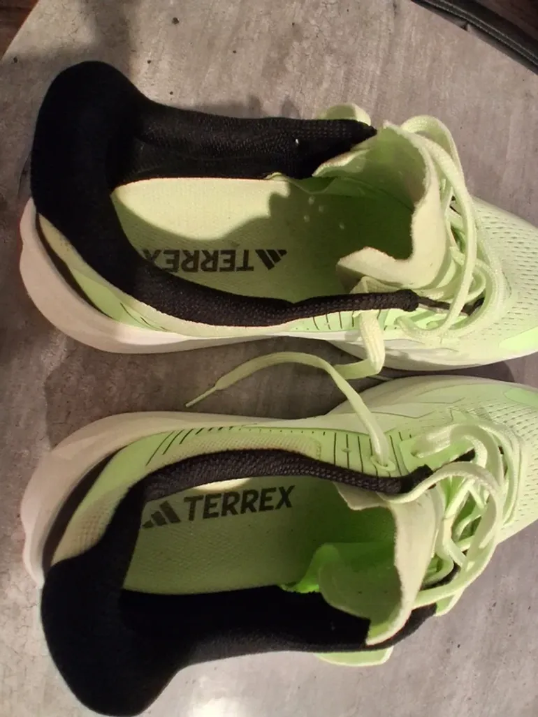 Adidas Running shoes bike usato — immagine 2 di 8