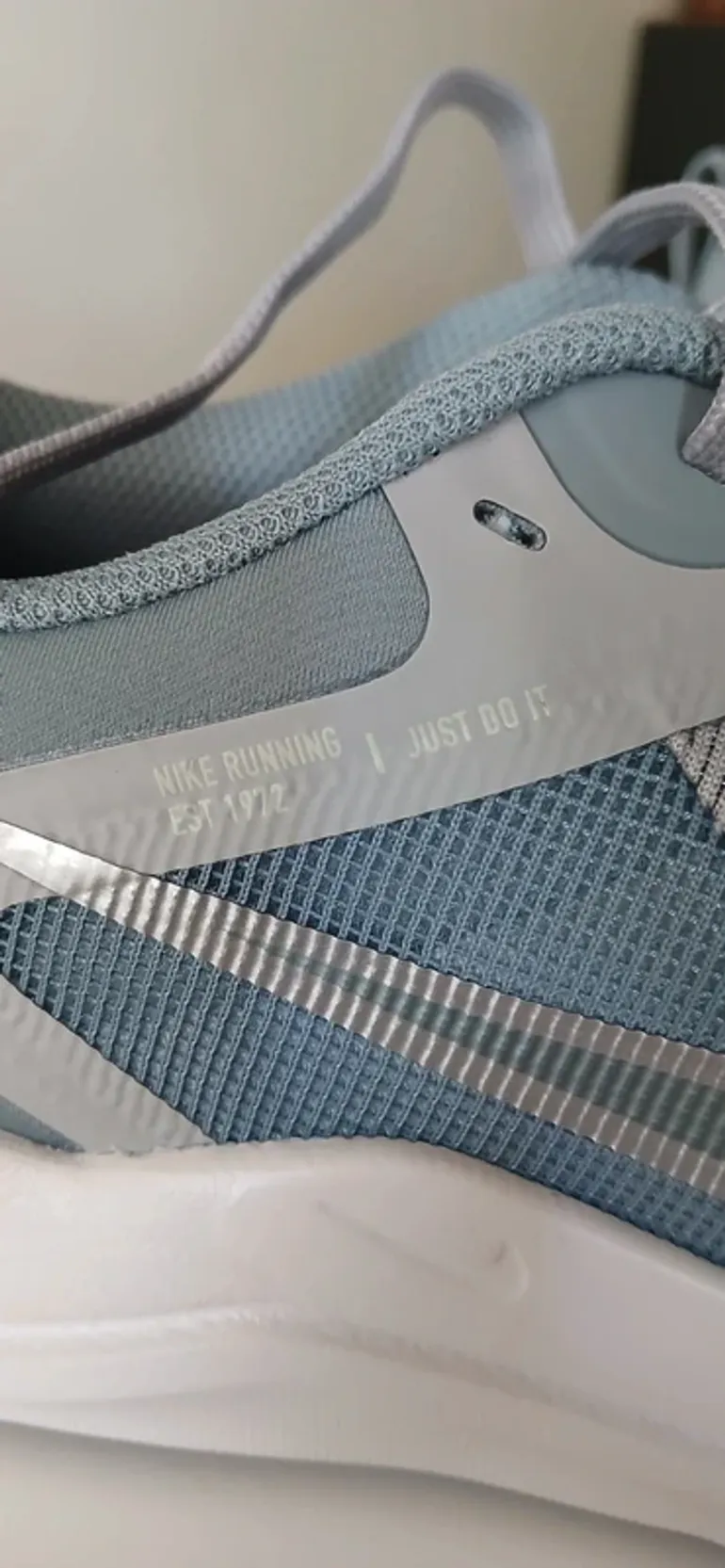 Nike Downshifter 12 bike usato — immagine 12 di 15