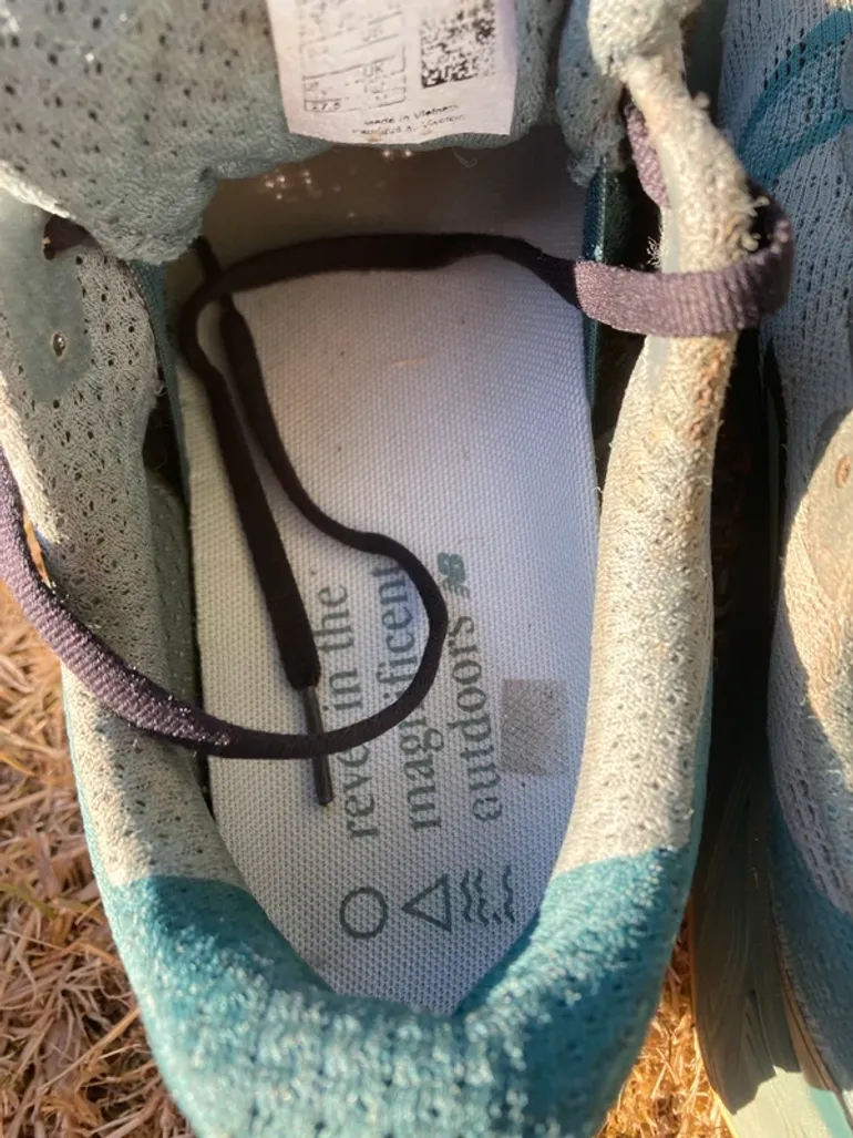 Used New Balance Hierro v9 bike — image 6 of 9