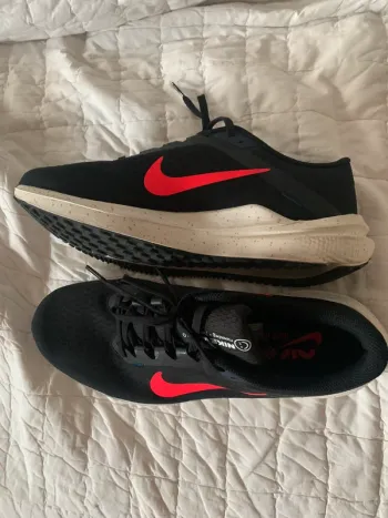 Nike Scarpe bike usato — immagine 5 di 7
