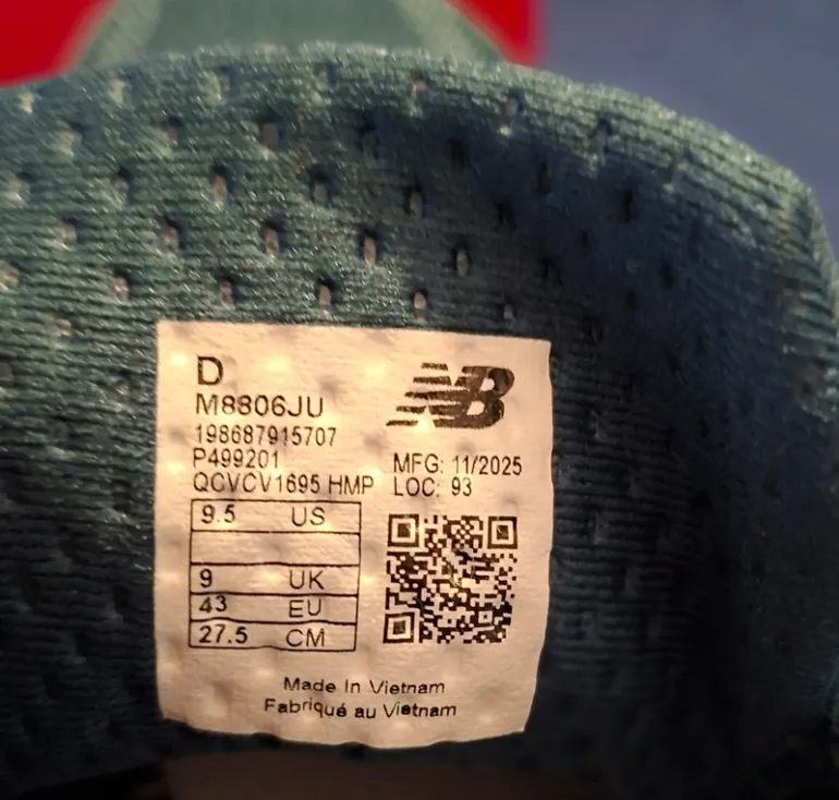 New Balance Fresh Foam X880 v15 bike usato — immagine 12 di 14