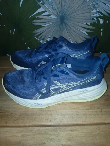 Used Asics Gel Cumulus 27 Running Shoes