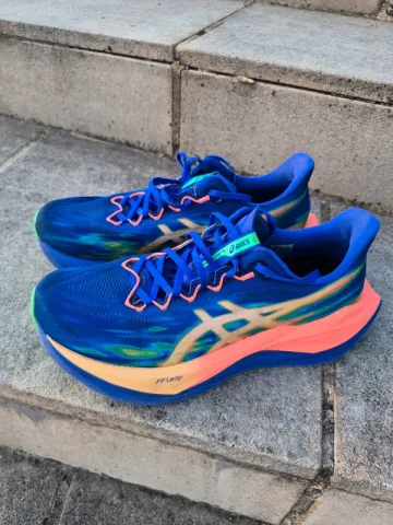 Used Asics Superblast 3 Running Shoes