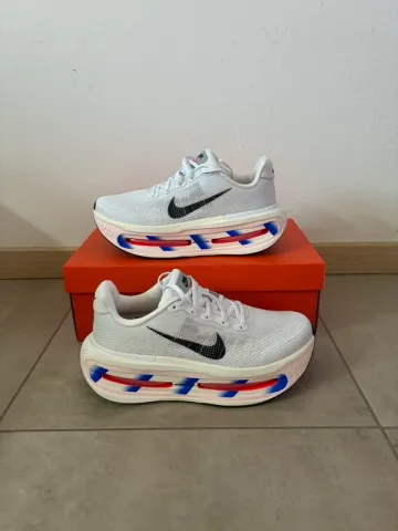 Gebrauchtes Premium Vomero CM Running Shoes