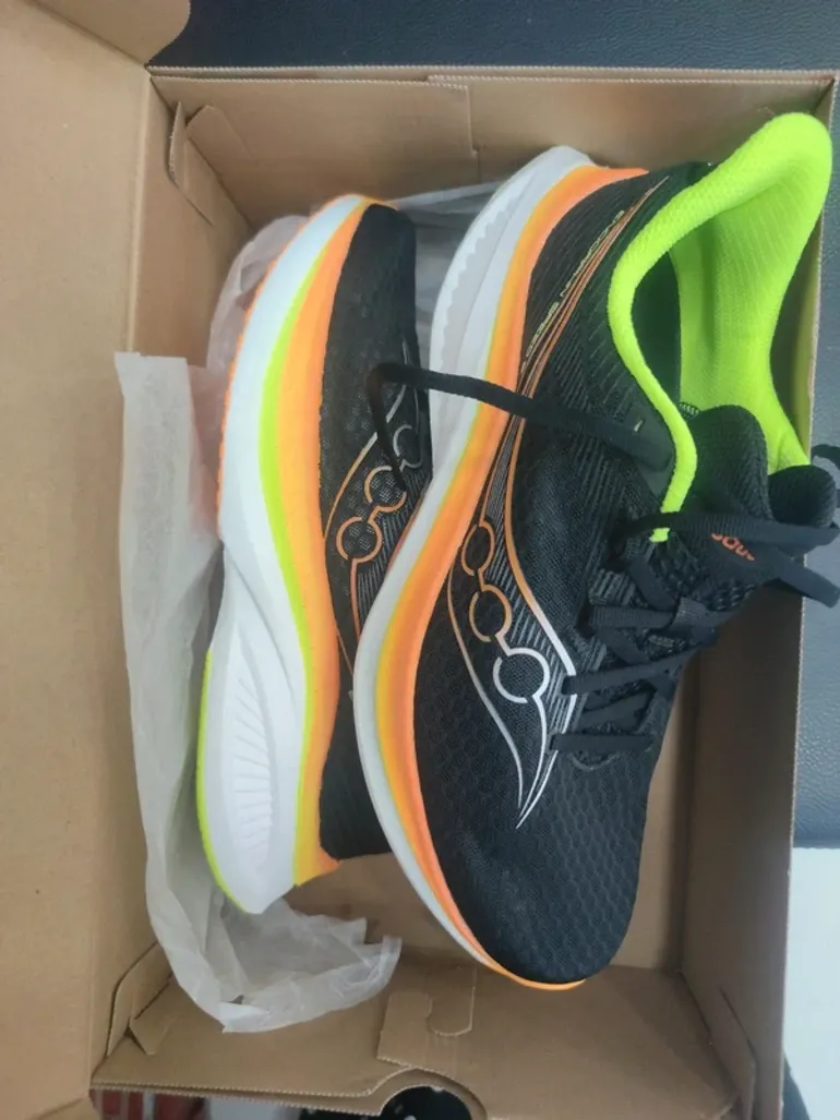 Saucony Running Shoes bike usato — immagine 4 di 5