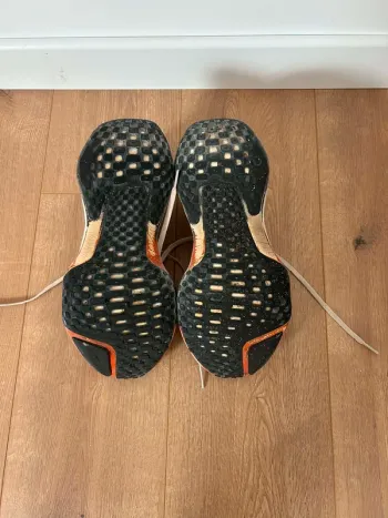 Nike ZoomX Invincible Run 3 bike usato — immagine 7 di 8