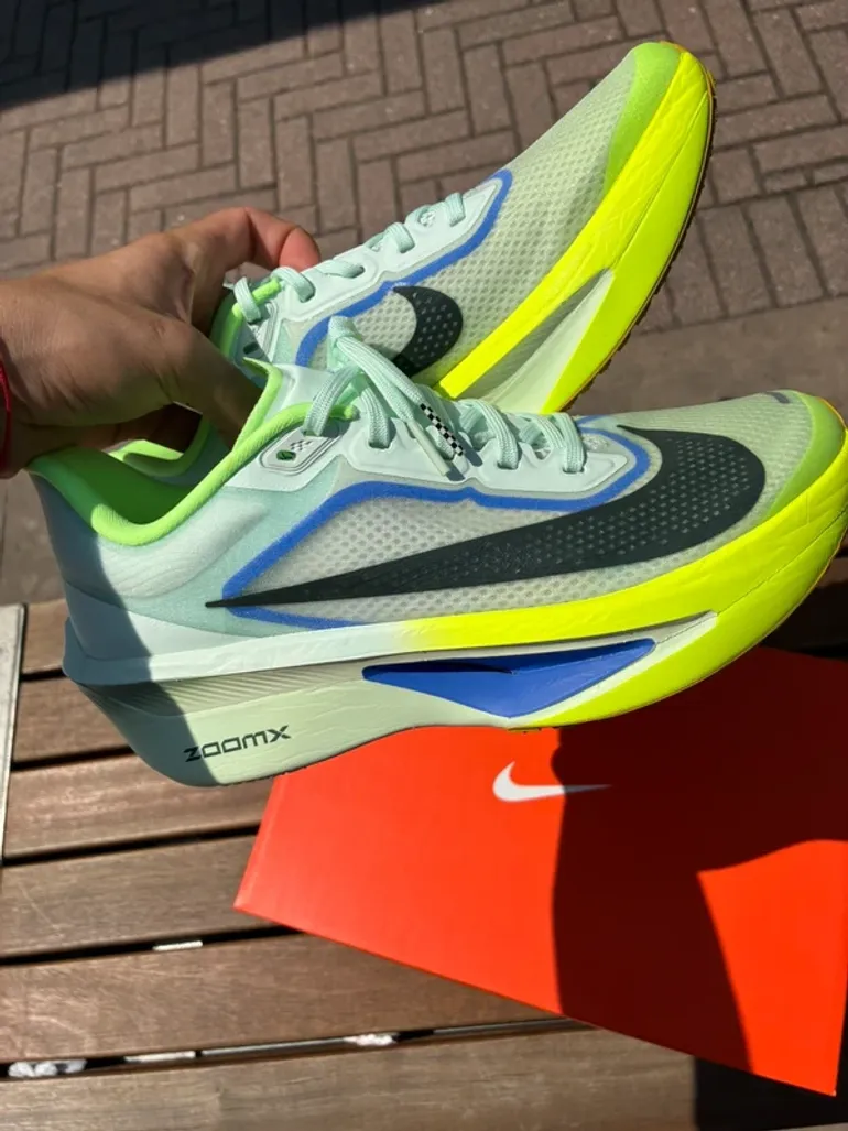 Used Nike Zoom Fly 6 bike — image 1 of 5