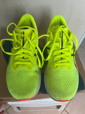 Used Asics Magic Speed 4 bike — image 4 of 9