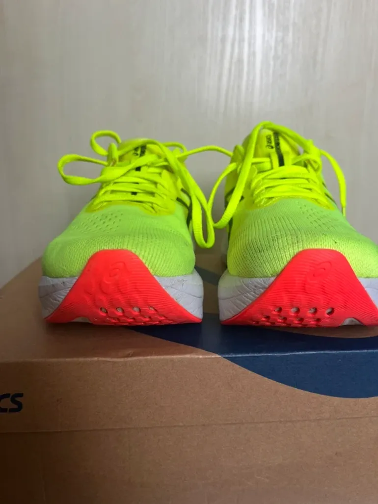 Used Asics Magic Speed 4 bike — image 2 of 9
